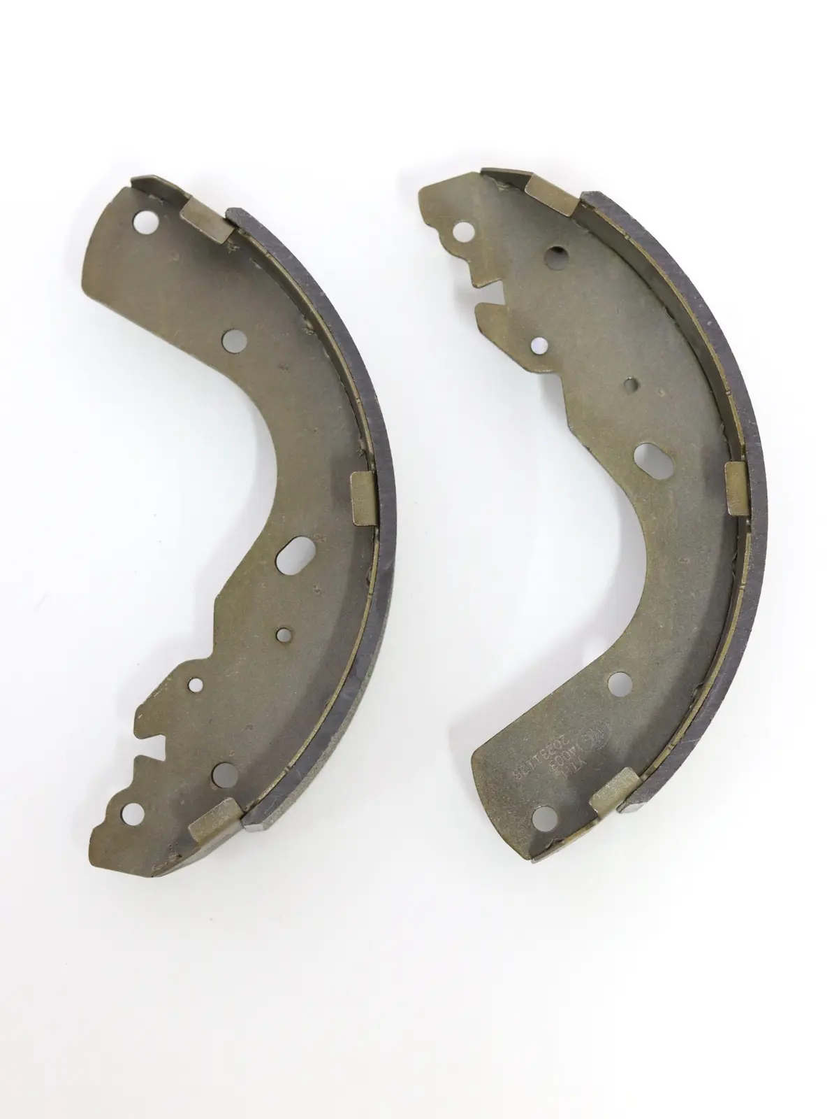 Brake shoe backing plate detail